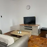 Tranquil 1-Bedroom In Rondebosch