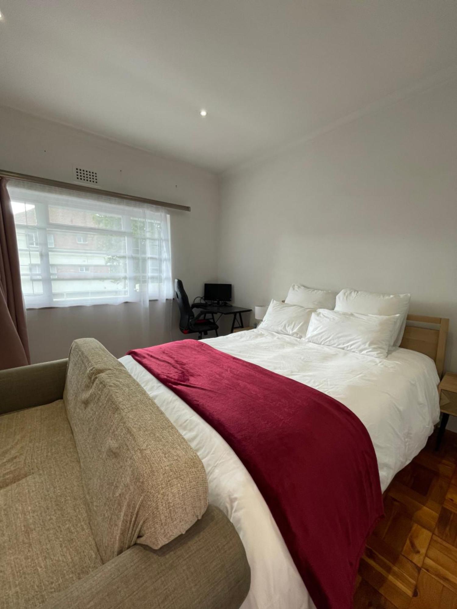 Tranquil 1-bedroom In Rondebosch * Cape Town